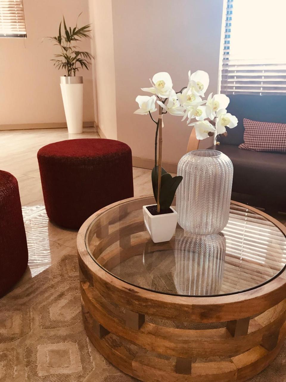 Regal Inn Hotel มิดแรนด์ ภายนอก รูปภาพ
